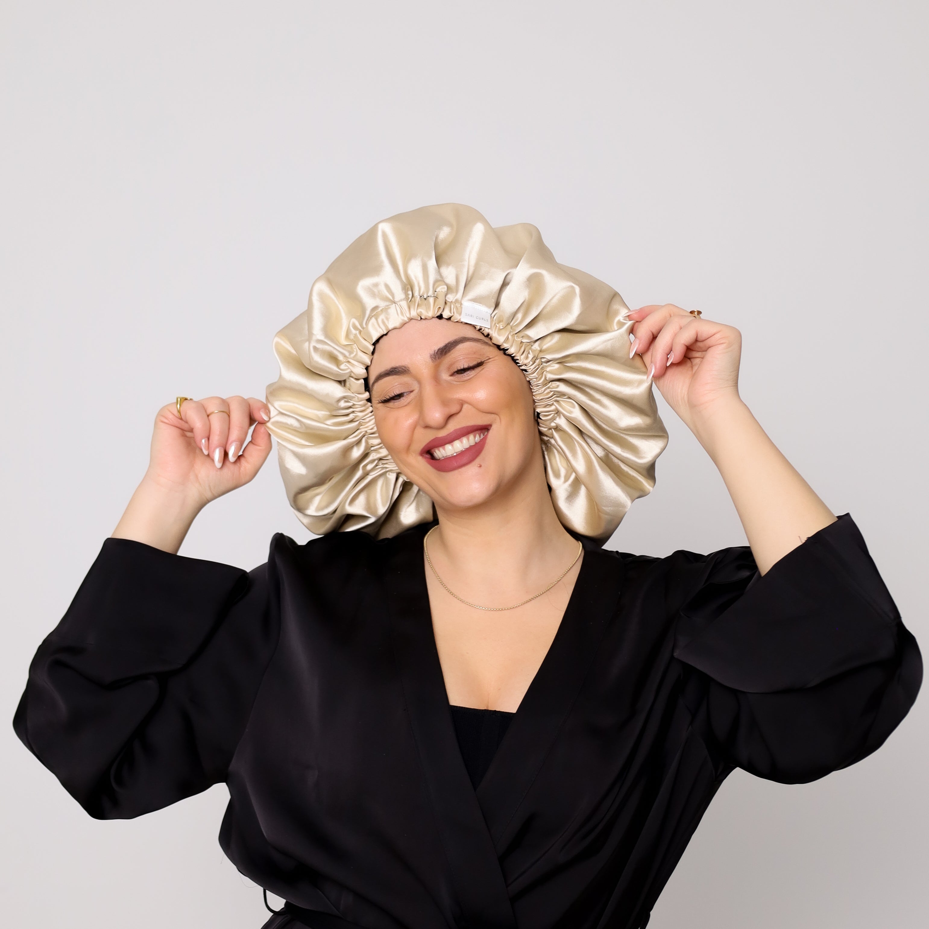 SARI CURLS | Silky Satin Bonnet - Cream Kopfhaube SARI CURLS