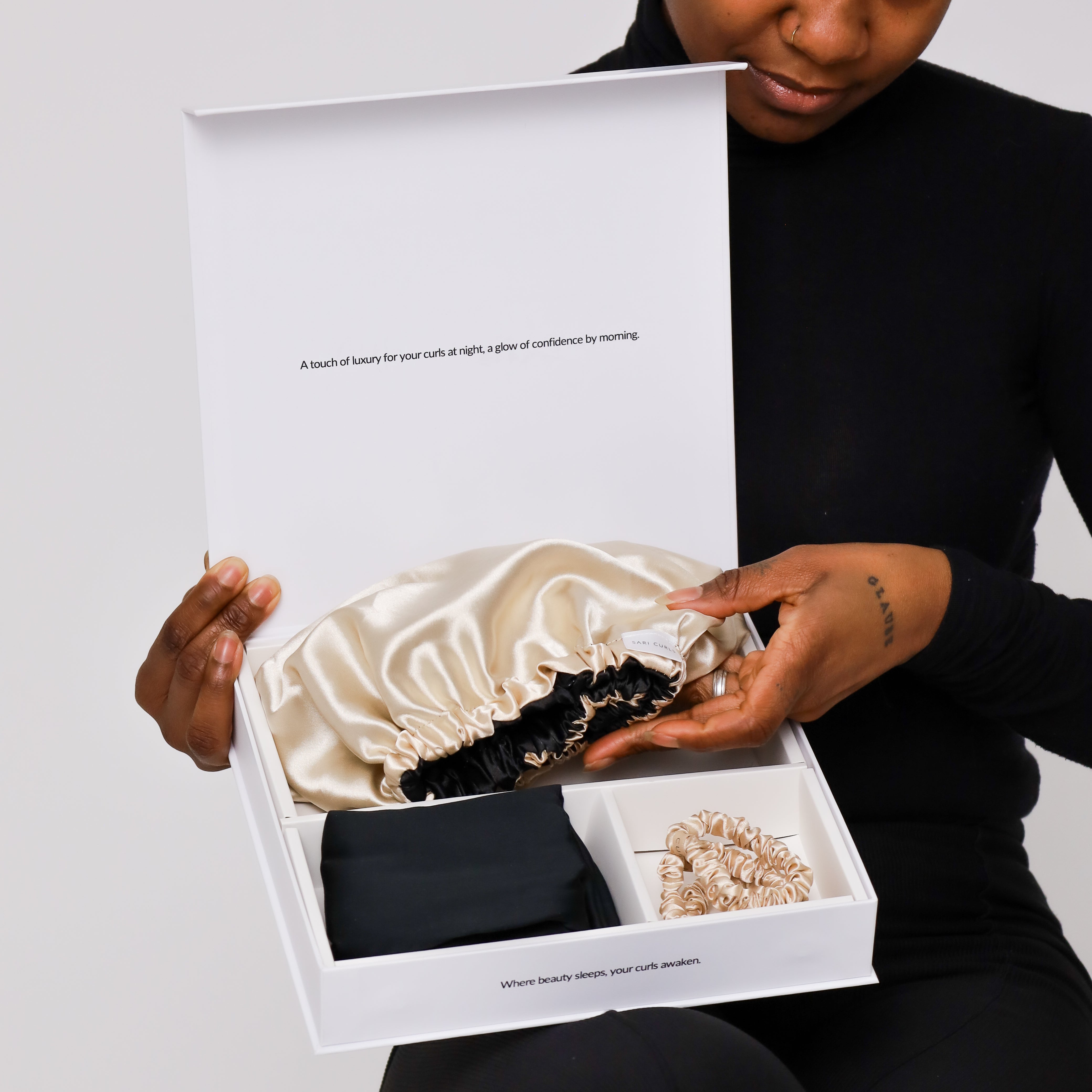 SARI CURLS | Schlaf- und Satin Box - Cream/Onyx Satin Bundle SARI CURLS