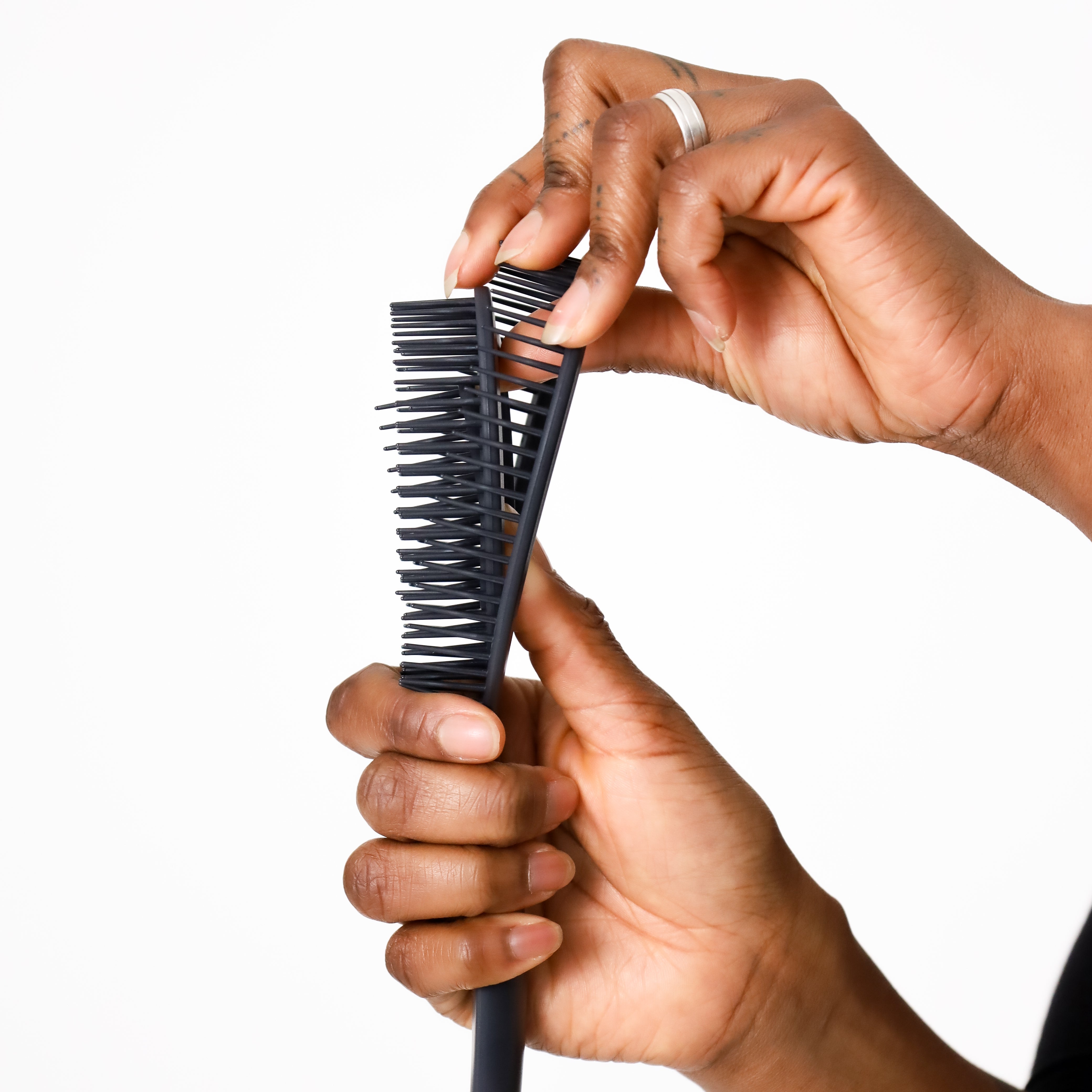 SARI CURLS | Detangling Brush - Black Edition Bürsten & Kämme SARI CURLS